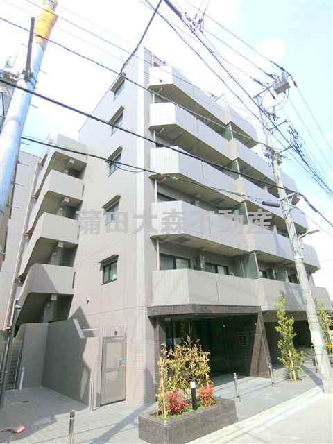 建物外観　2021年3月築　RC鉄筋コンクリート造地上6階建て1K 2