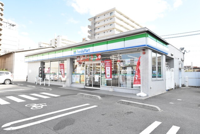 コンビニ　ファミリーマート岡山東古松店（コンビニ）まで203m