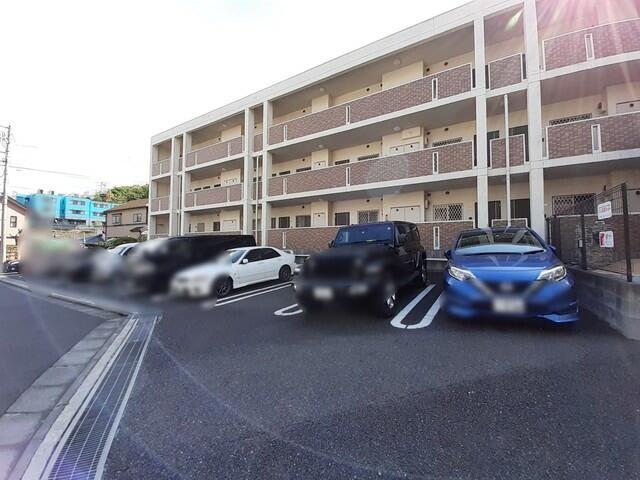 駐車場　駐車場があります