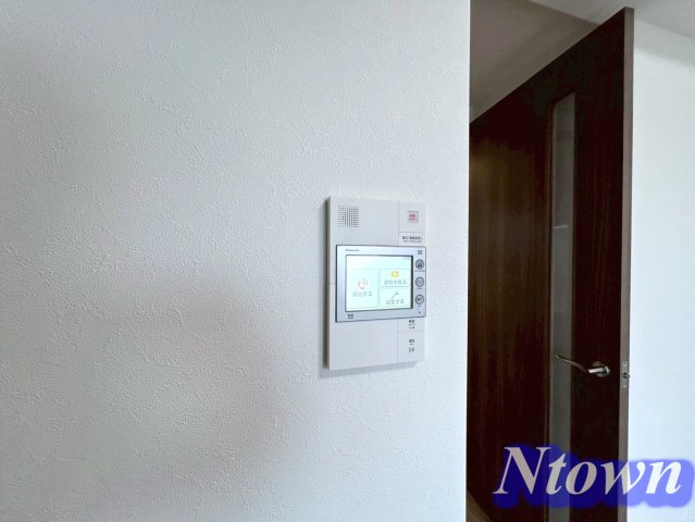 セキュリティ　モニター付きです。