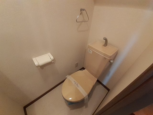 トイレ　同型イメージ