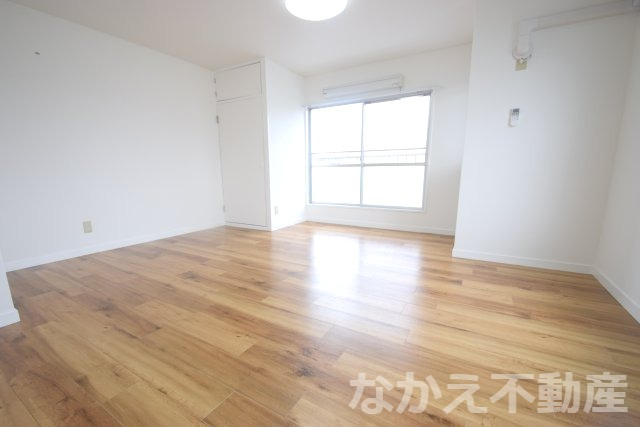 その他部屋・スペース　使い勝手のいい寝室です