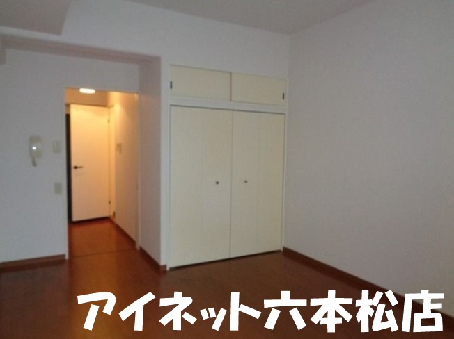 その他部屋・スペース　家具の配置がしやすいお部屋です。