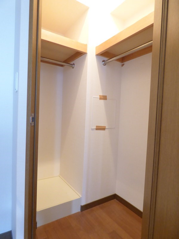収納　別部屋参考写真