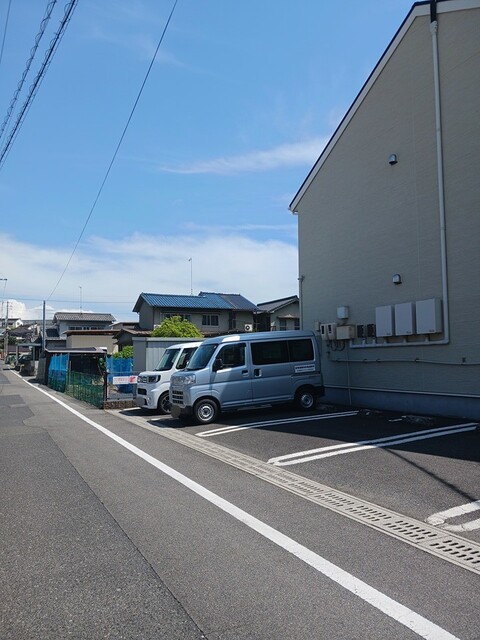 駐車場　駐車場