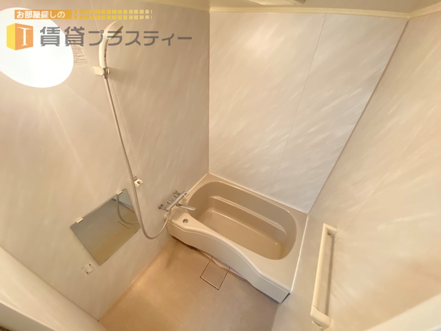 バス・シャワールーム　一日の疲れを癒しましょう