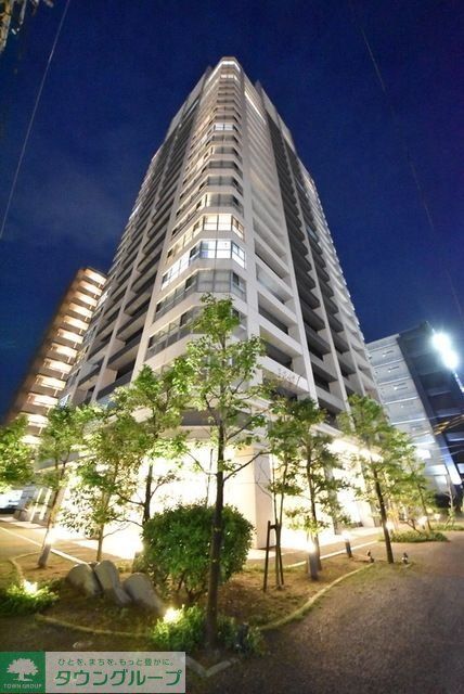 建物外観　敷地も広く開放感のある立地です