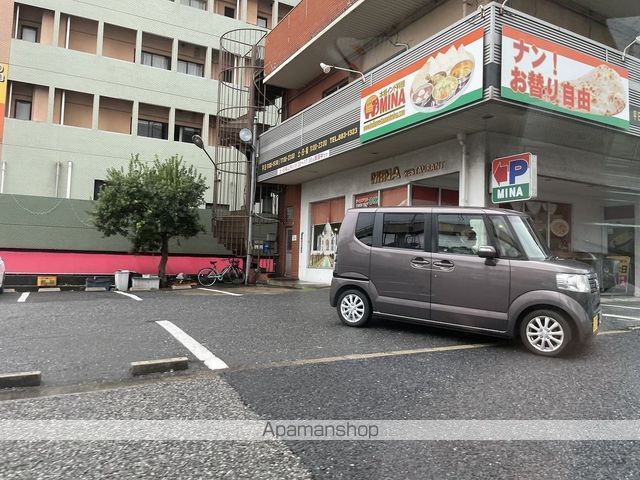 飲食店　ＭＩＮＡ 戸畑店（飲食店）まで293m