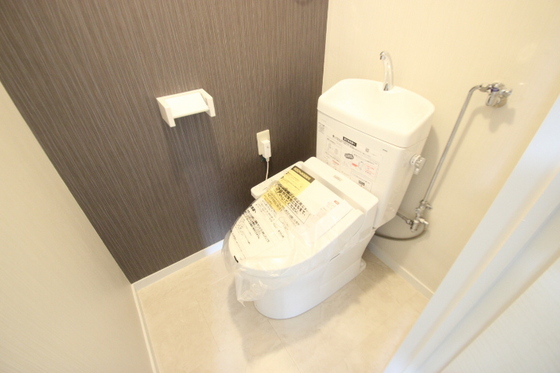トイレ　他部屋の写真を使用しております。