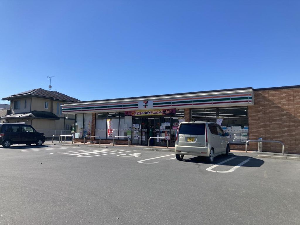 コンビニ　セブンイレブン秩父山田店（コンビニ）まで3820m
