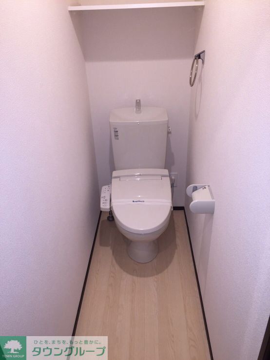 トイレ　ウォッシュレット機能付き