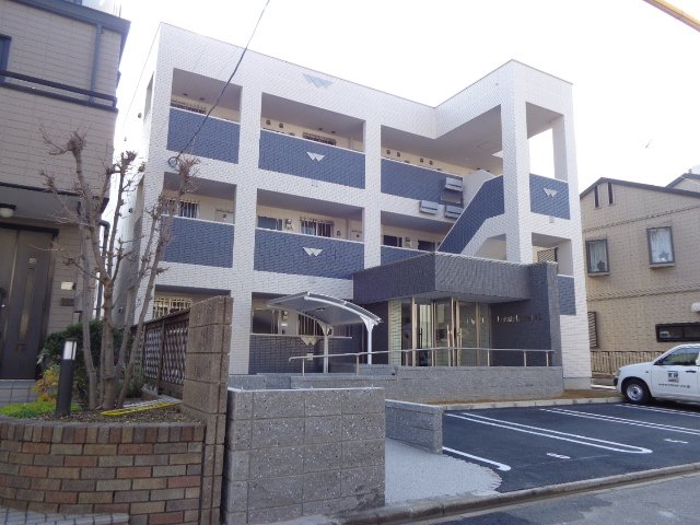 建物外観　外観写真（昼）