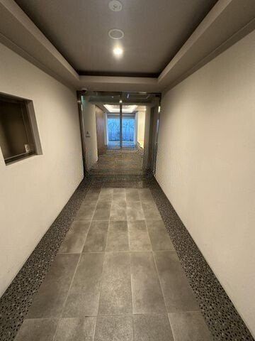 エントランス　オートロック完備