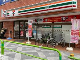 コンビニ　セブンイレブン 台東東上野6丁目店（コンビニ）まで275m