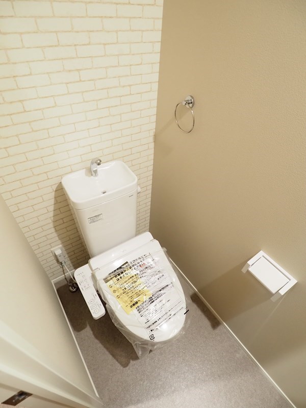 トイレ　ウォシュレット付きのトイレです。