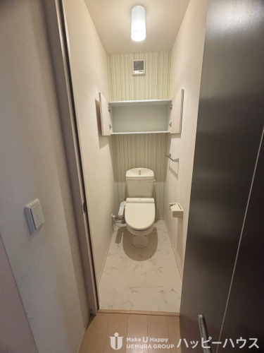 トイレ　退去前につき、同じ号系統のお部屋写真になります。現状優先致し
