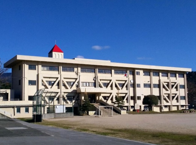 小学校　長浜市立木之本小学校（小学校）まで1158m