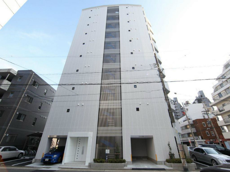 建物外観　外観　防犯カメラ付　オートロック　宅配ＢＯＸ