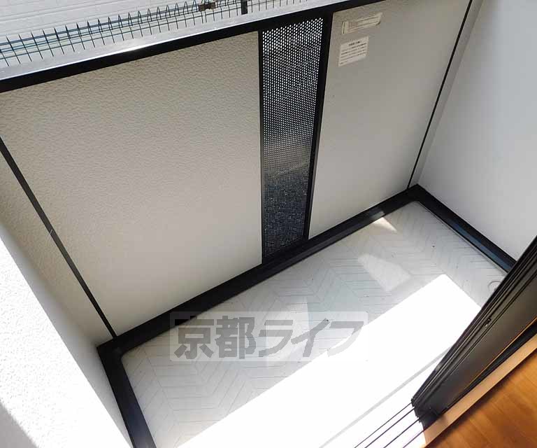 バルコニー　便利な広さです