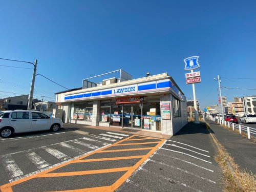 コンビニ　ローソン 松戸上本郷店（コンビニ）まで589m