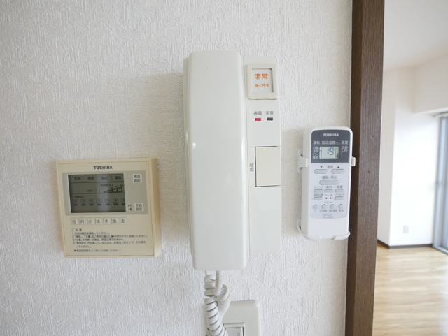 セキュリティ　★インターホンがあるので防犯面も安心です★