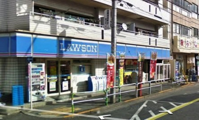 コンビニ　ローソン東日暮里三丁目店（コンビニ）まで636m