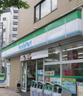 コンビニ　ファミリーマート 西尾久一丁目店（コンビニ）まで620m