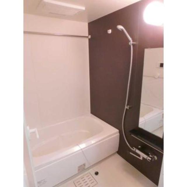バス・シャワールーム　※写真は同タイプ住戸です。