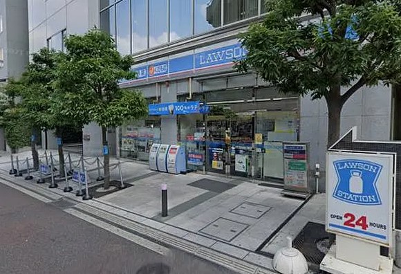 コンビニ　ローソン白金高輪駅前店（コンビニ）まで266m