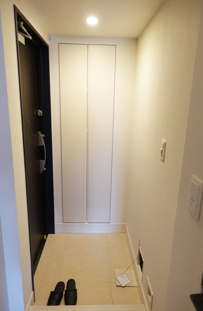 玄関　※写真は同タイプ住戸です。