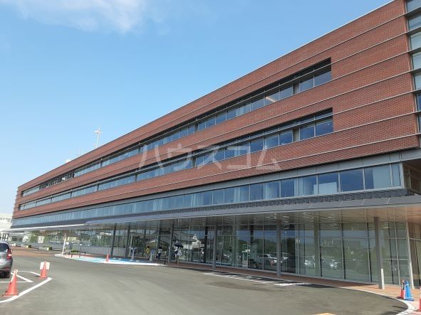 役所　深谷市役所（役所）まで1070m