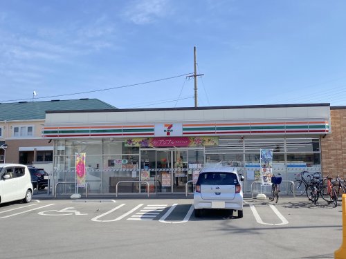 コンビニ　セブンイレブン 岸和田額原町店（コンビニ）まで776m