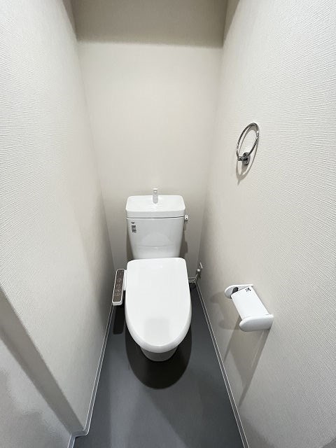 トイレ　ゆったりとした空間のトイレです