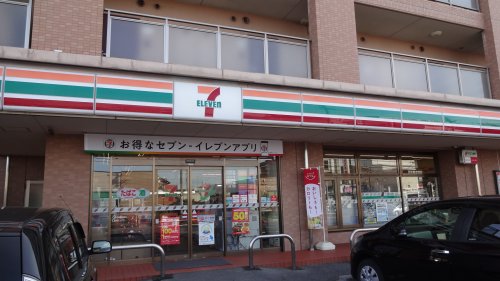 コンビニ　セブンイレブン 岡崎橋目町店（コンビニ）まで304m