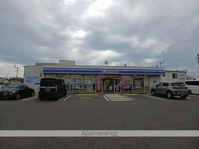 コンビニ　ローソン東かがわ三本松店さん（コンビニ）まで650m