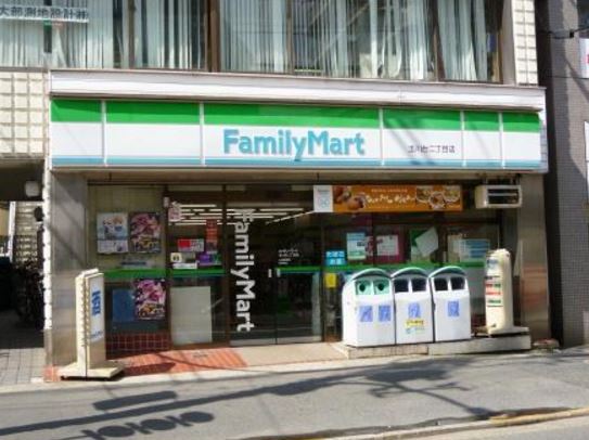 コンビニ　ファミリーマート 玉川台二丁目店（コンビニ）まで138m