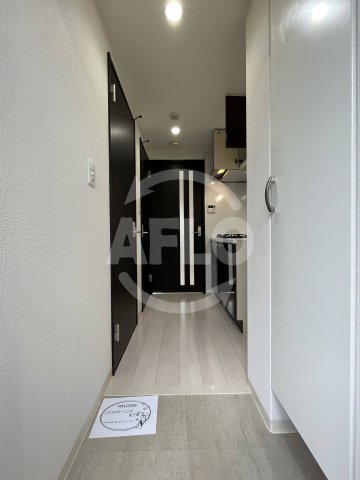 玄関　レグゼスタ弁天町　玄関
