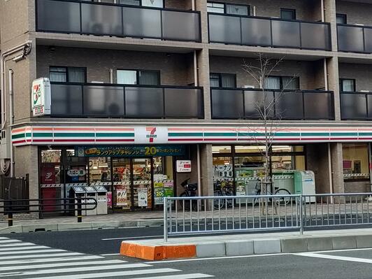 コンビニ　セブンイレブン神戸六甲口店（コンビニ）まで167m