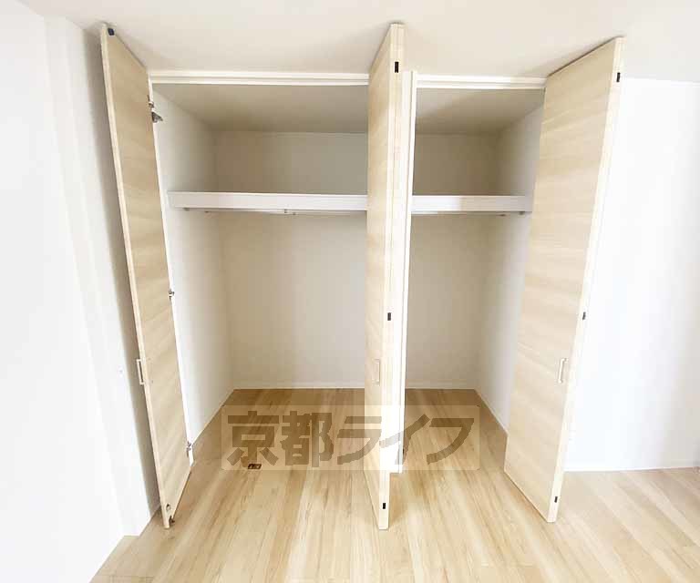 収納　ウォークインクローゼット