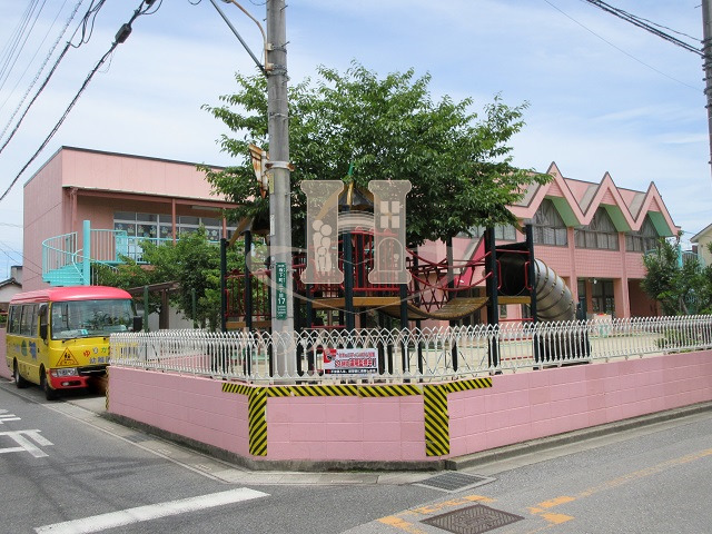 幼稚園・保育園　ゆりかご幼稚園（幼稚園・保育園）まで877m