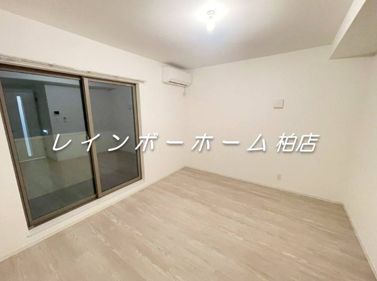 居室・リビング　同施工。参考写真。