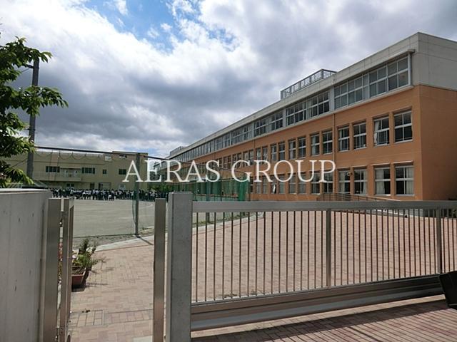中学校　府中市立府中第三中学校（中学校）まで683m