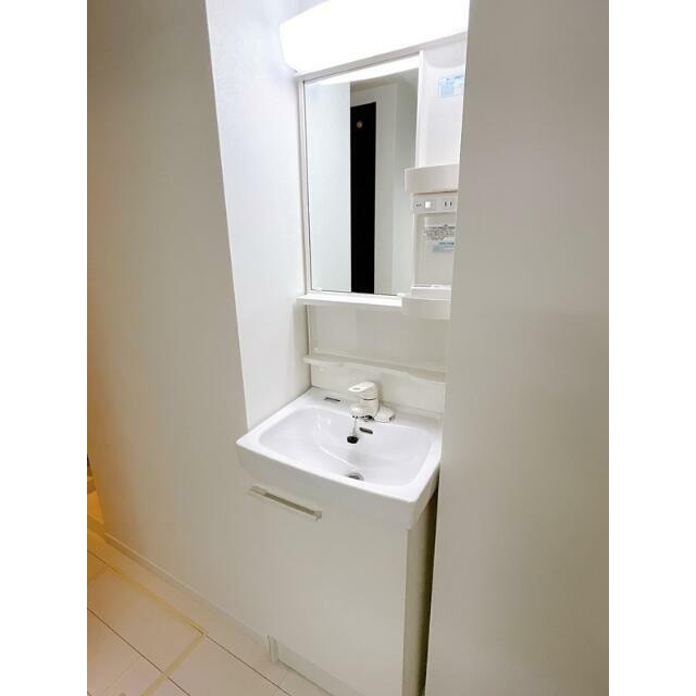 洗面設備　※建築中のため類似仕様物件写真を掲載しています。