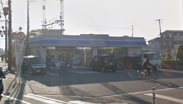 コンビニ　ローソン堺諏訪森店（コンビニ）まで750m