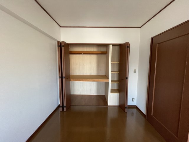 収納　※別室参考写真です。
