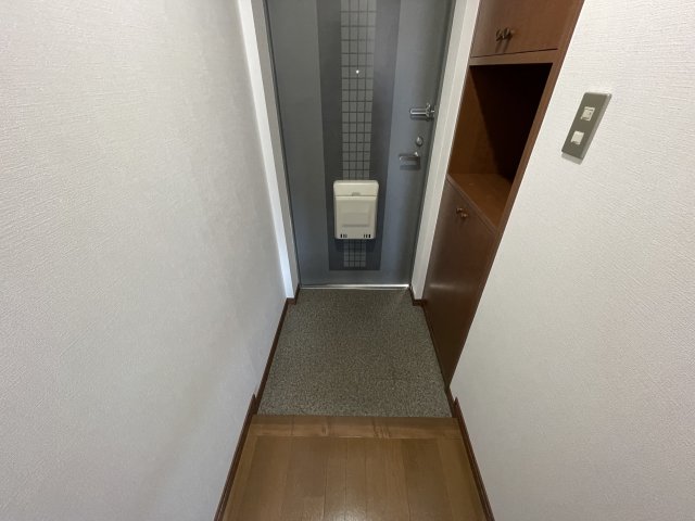 玄関　※別室参考写真です。