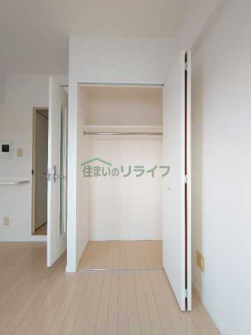 収納　別部屋参考写真となります。
