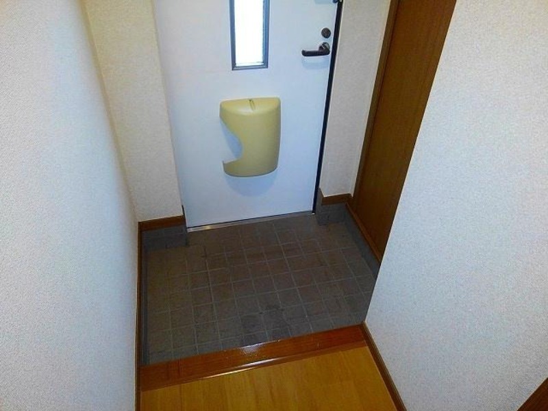 玄関　図面と現状に相違がある場合には現状を優先