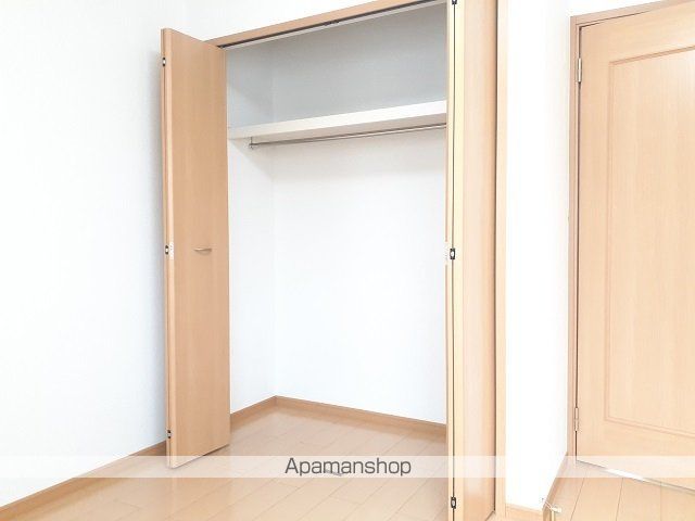 クローバーの内装写真