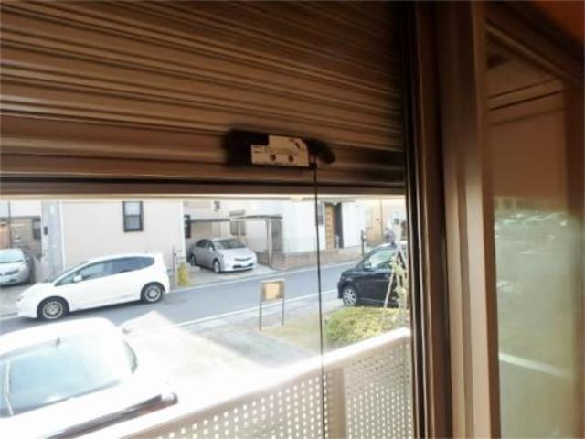 その他設備　シャッター